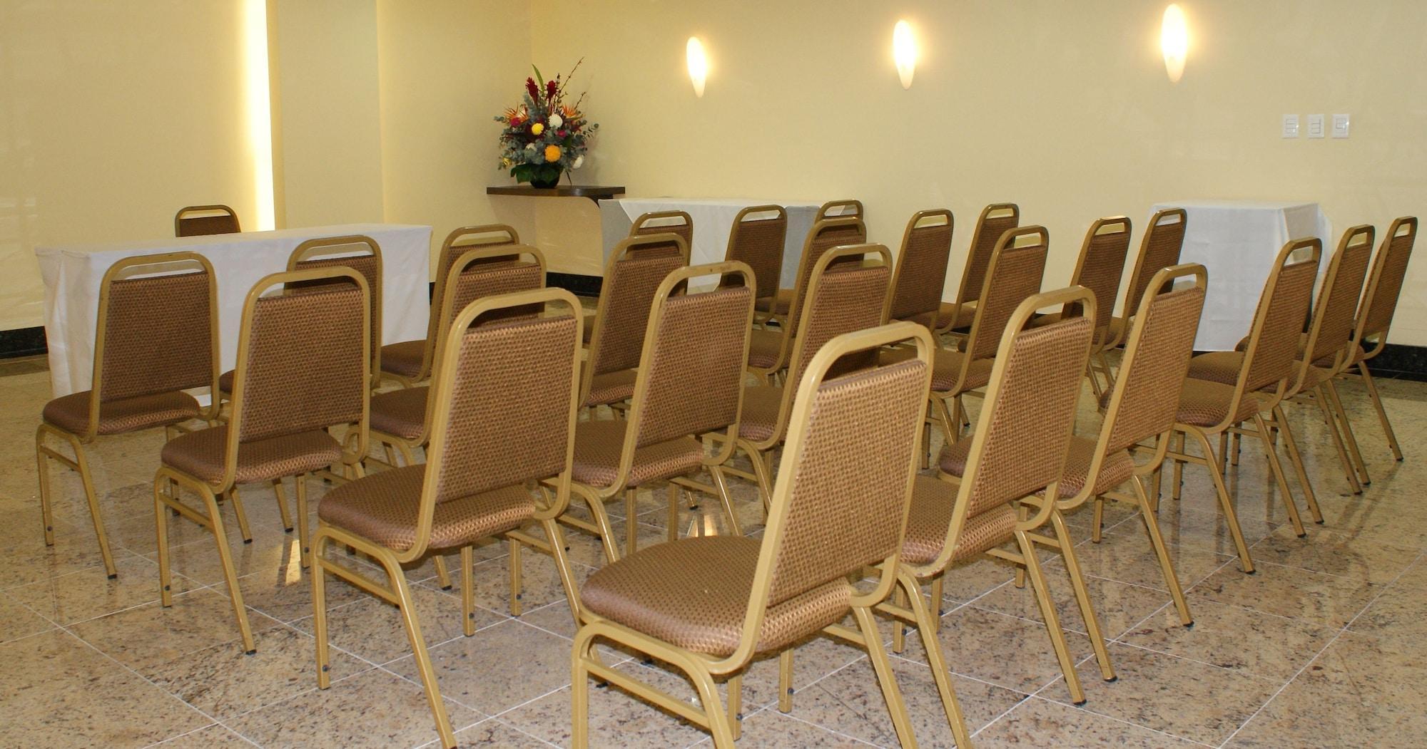 Hotel Tropical Barra 4*