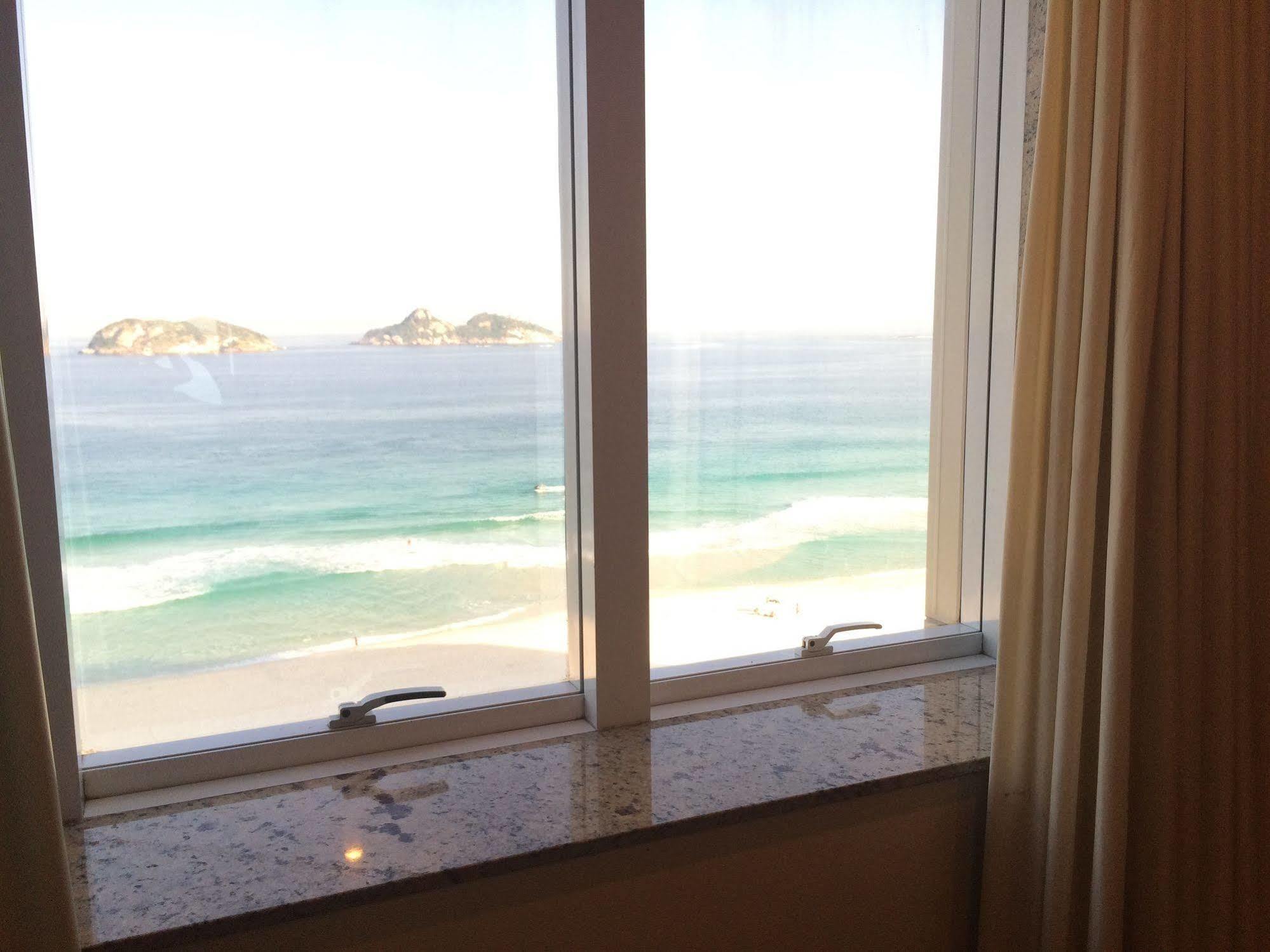 Tropical Barra 4*