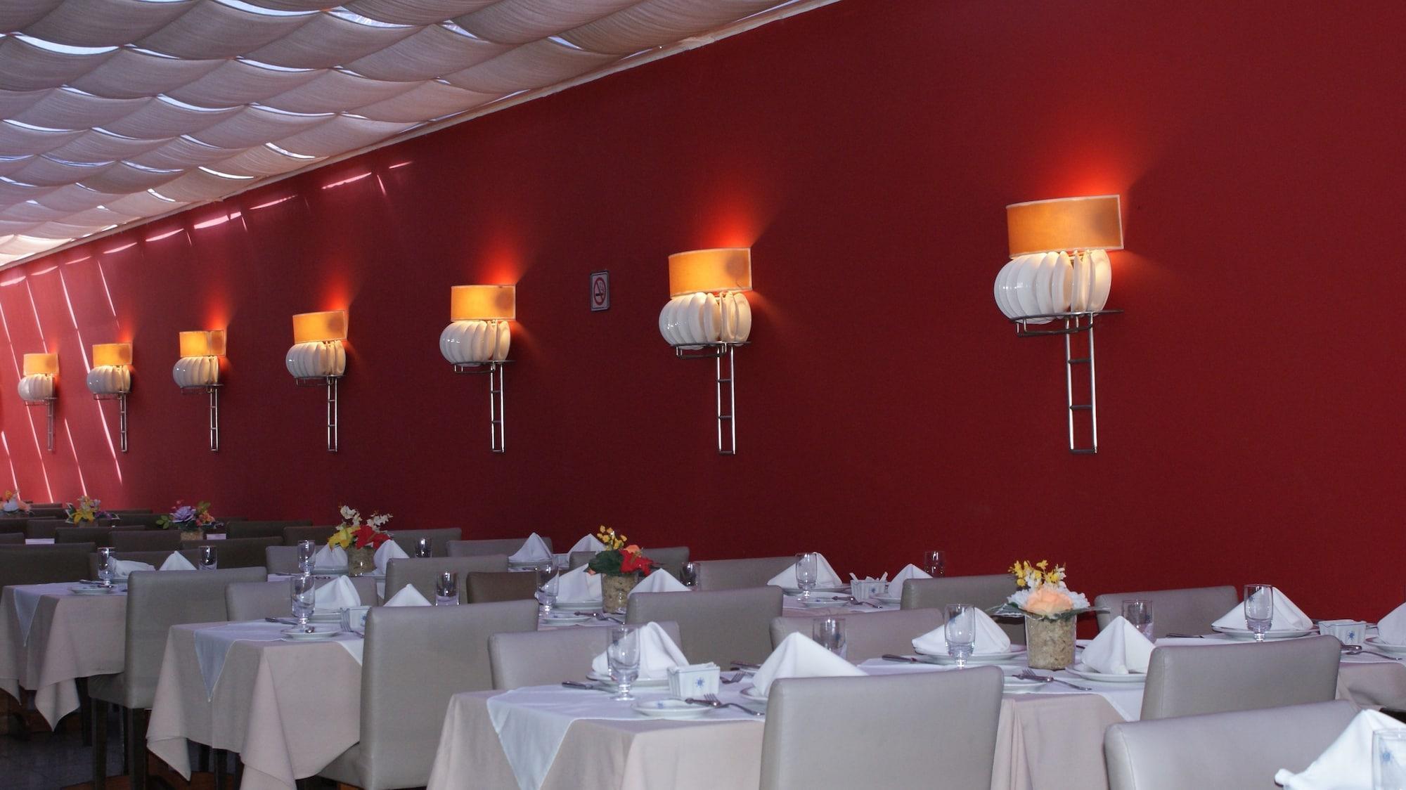 Hotel Tropical Barra 4*