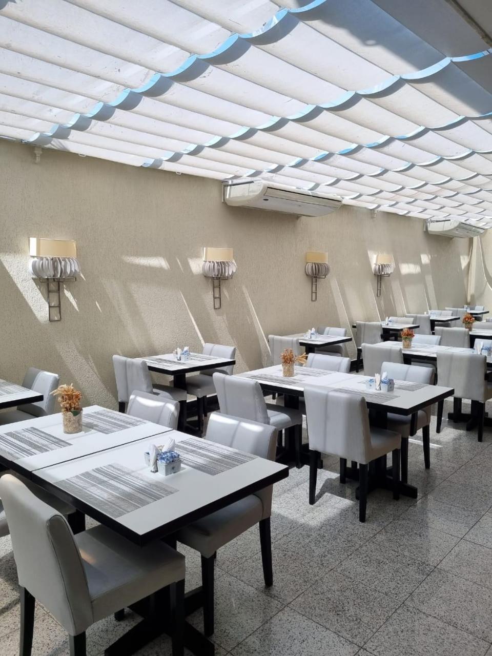 Hotel Tropical Barra 4*